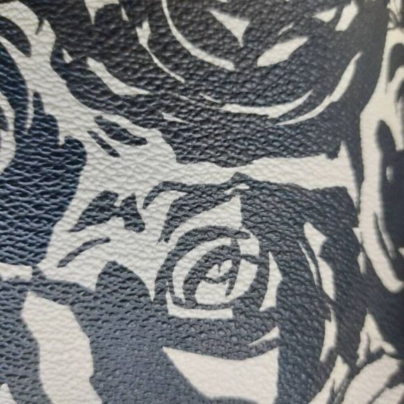 Kate Spade Bridgewater Drive Looloo Crossbody Black White Watercolor Rose - Picture 8 of 13